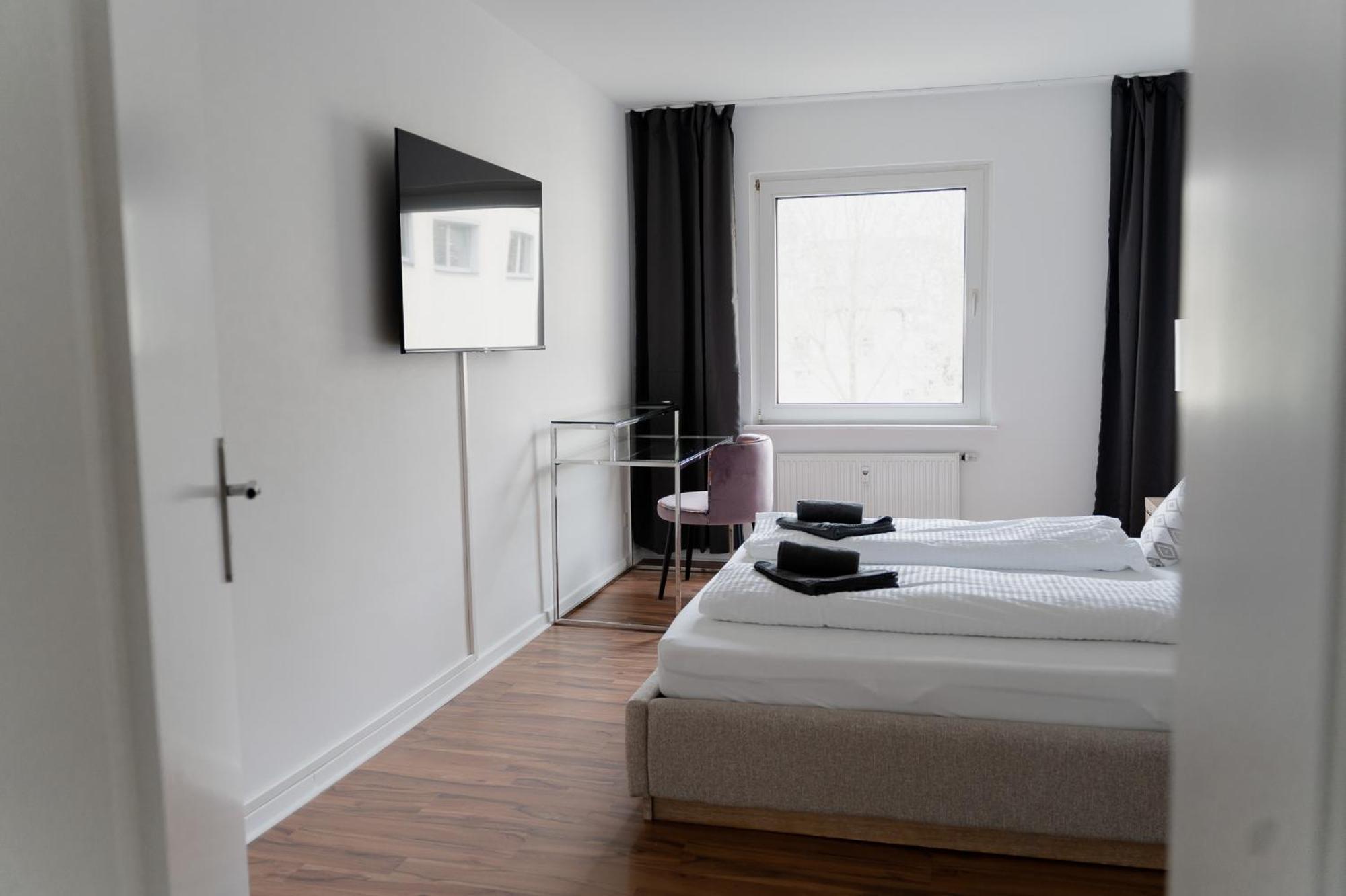 Gemuetliche & Individuelle Ferienwohnungen In Krefeld - Junik Apartments Room photo
